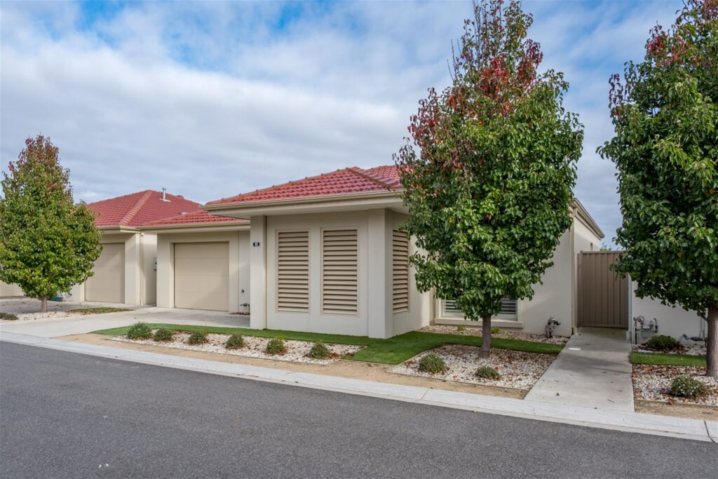 agent202_residential_extra_6505380