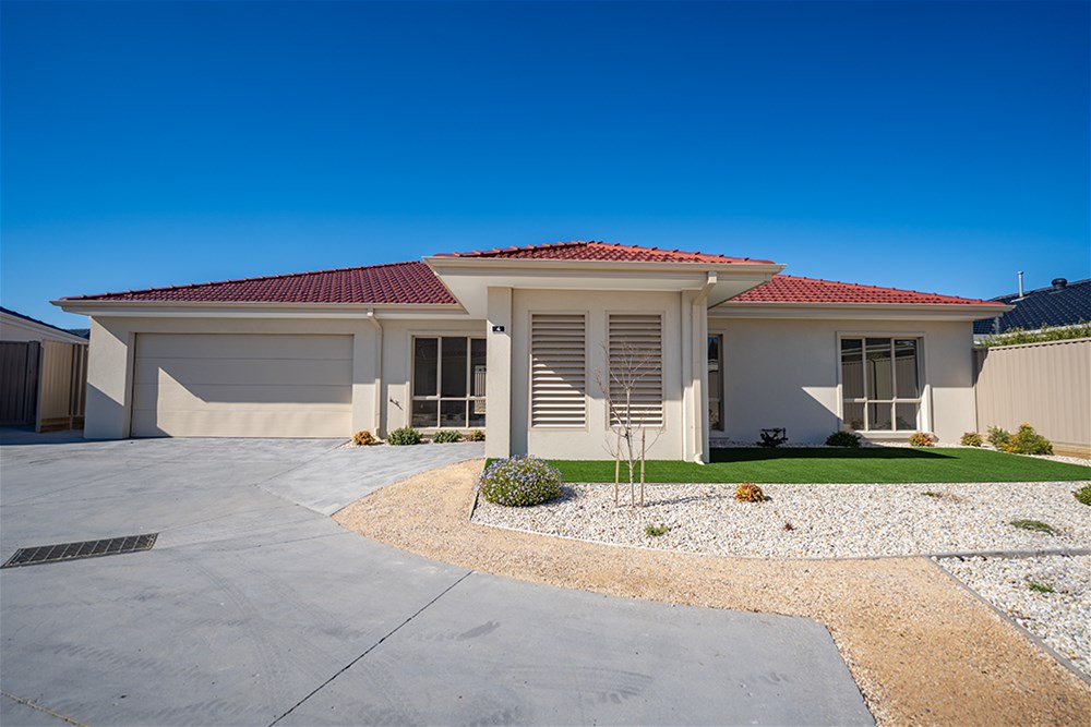 agent202_residential_extra_6866173