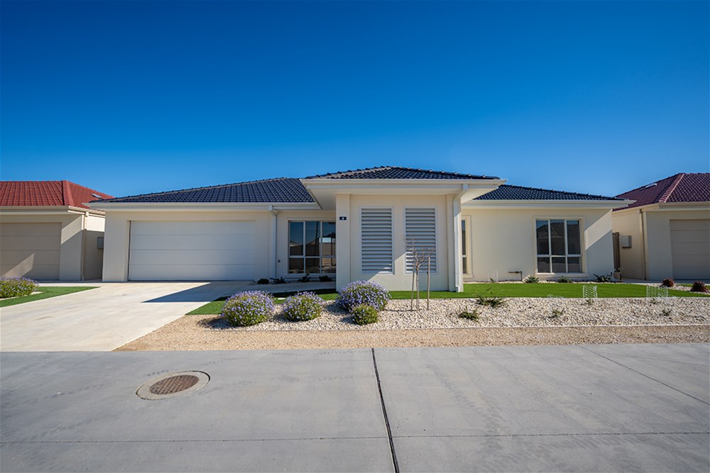 agent202_residential_extra_6866244