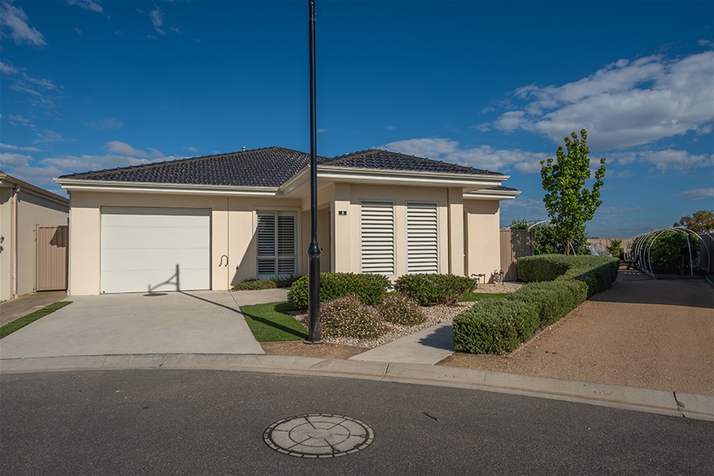 agent202_residential_extra_7034243