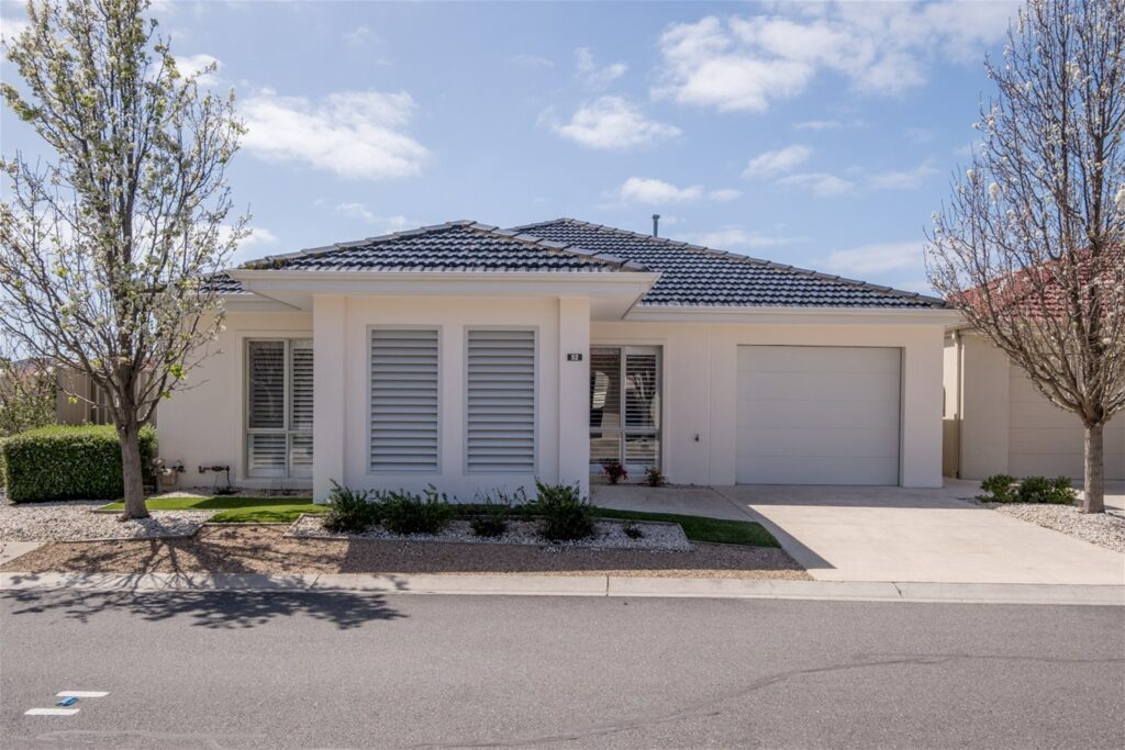agent202_residential_extra_8597825
