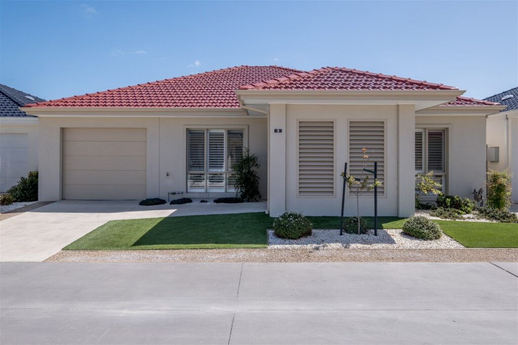 agent202_residential_extra_8597832