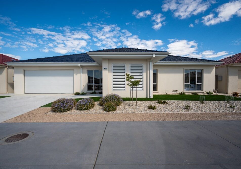 agent202_residential_extra_6973145